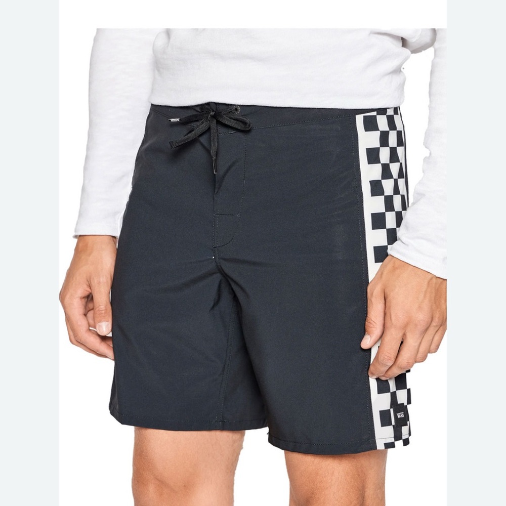 NWOT Vans | Boys Black and White Checkered Board Shorts 27 (14)